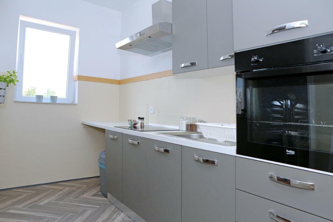 ורסי Apartman Charlie מראה חיצוני תמונה