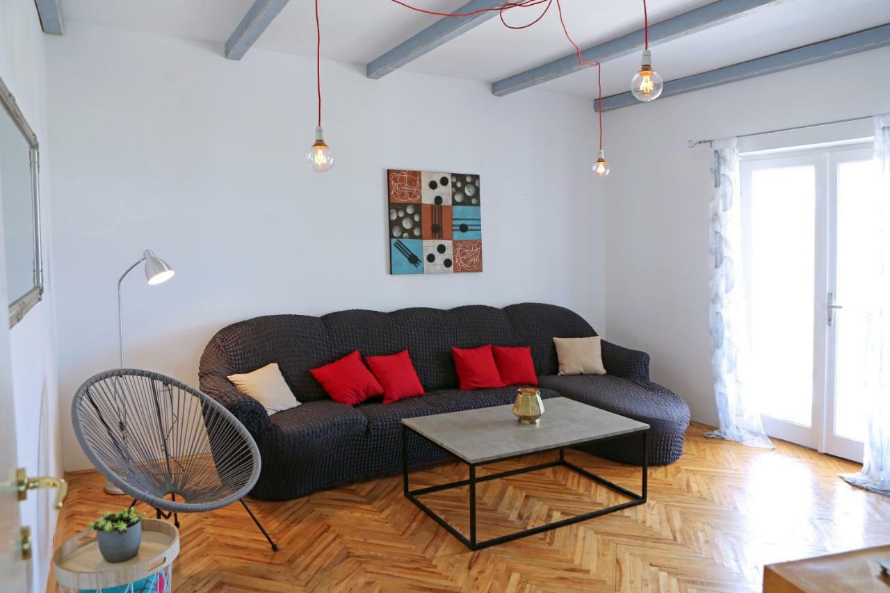 ורסי Apartman Charlie מראה חיצוני תמונה